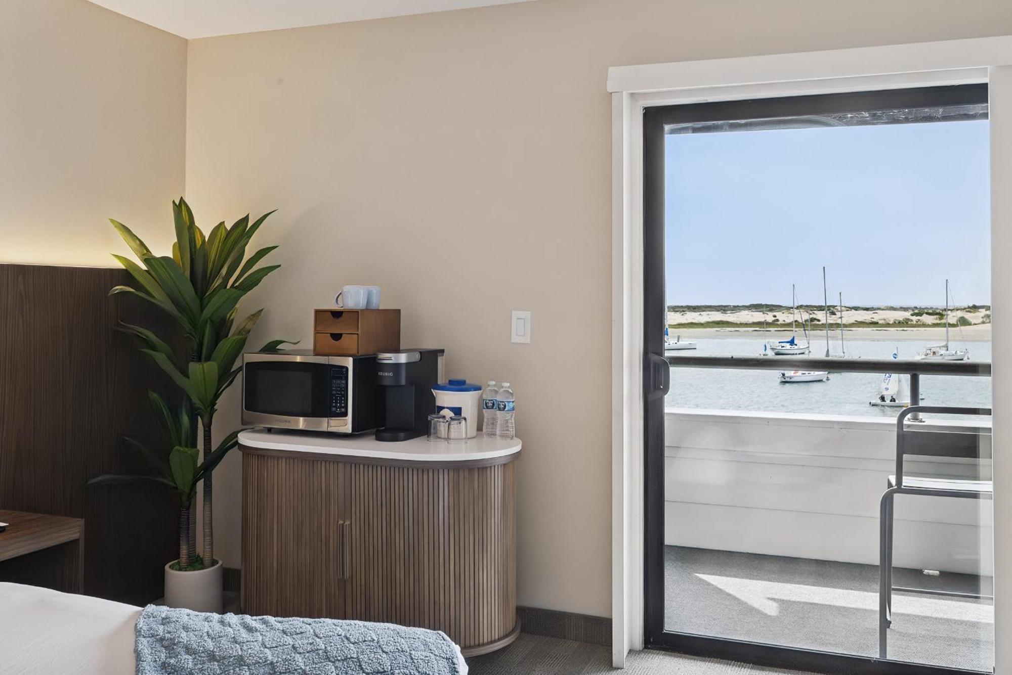 456 Embarcadero Inn & Suites Morro Bay Eksteriør billede